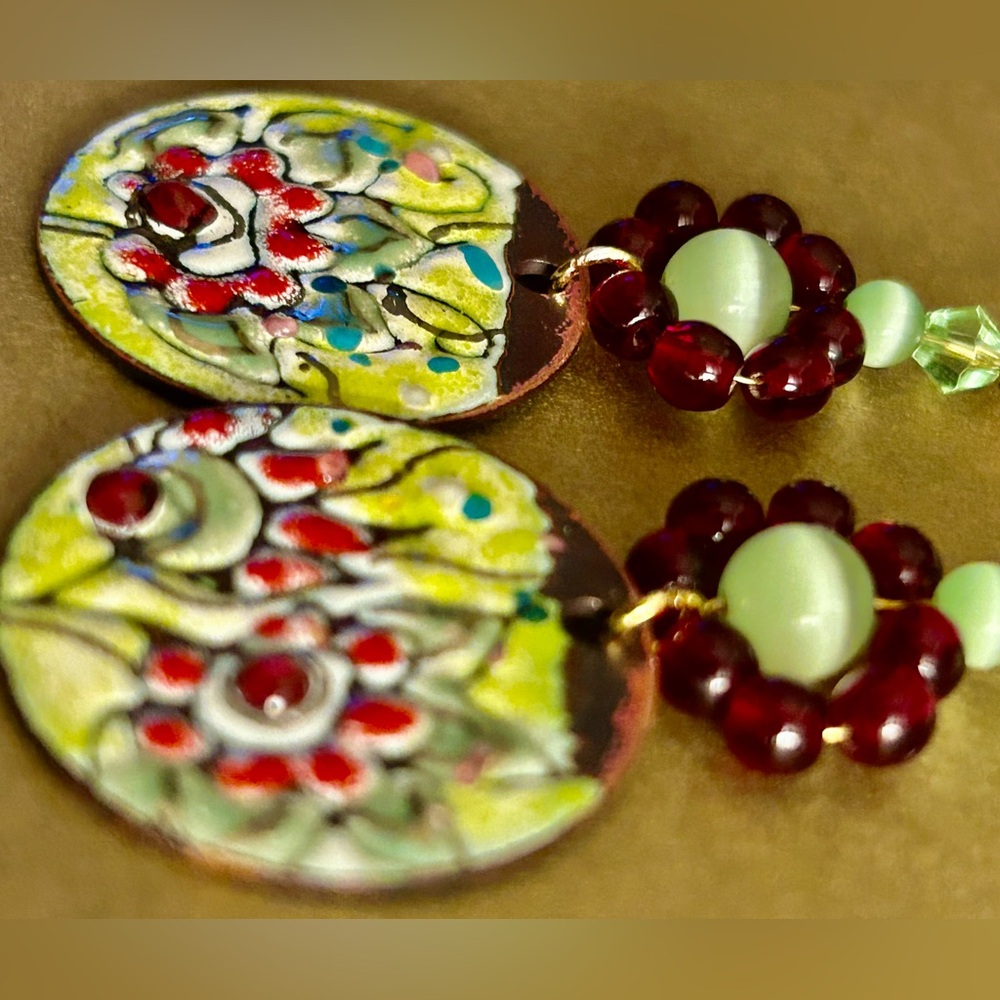 Earrings NWOT flowers Artisan green, red Copper enamel & glass beads 2.5” drop - Picture 5 of 12